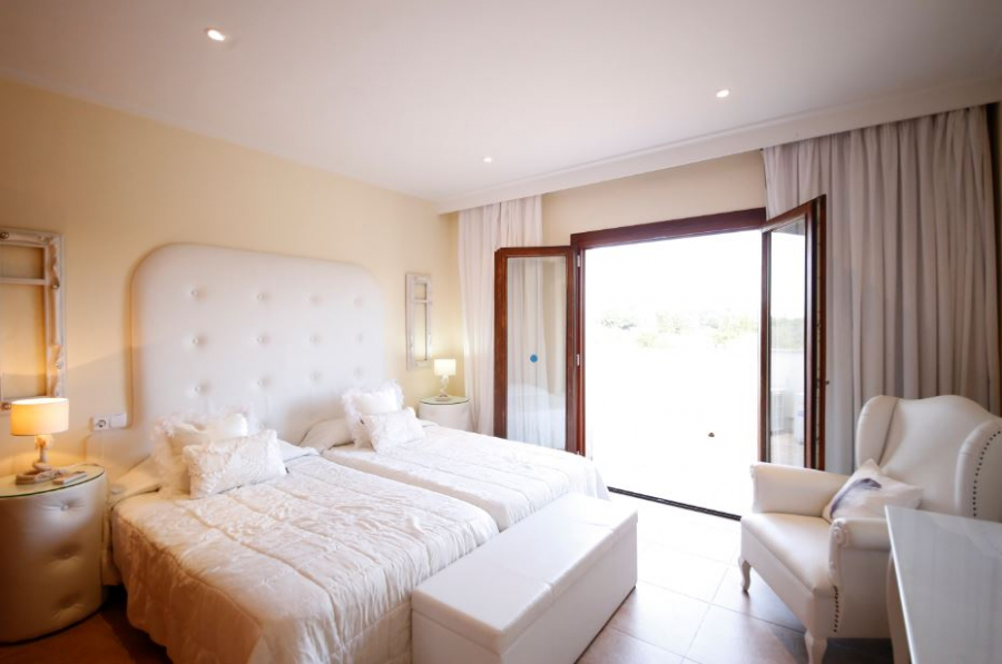 finca20 - Luxuriöse Finca mit Pool und ETV-Tourismuslizenz für 10 Personen in Alcudia zum Kauf!