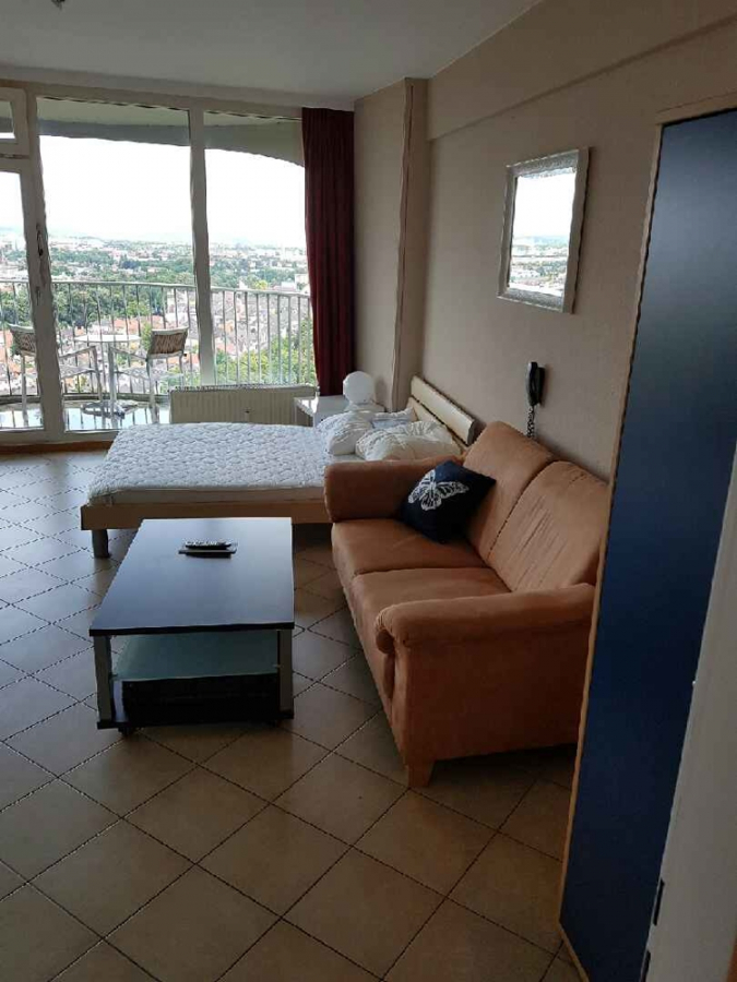 Bild - KNIPFER´S IMMOBILIENSCHÄTZE – HOTELTURM – Apartment zum Kauf!