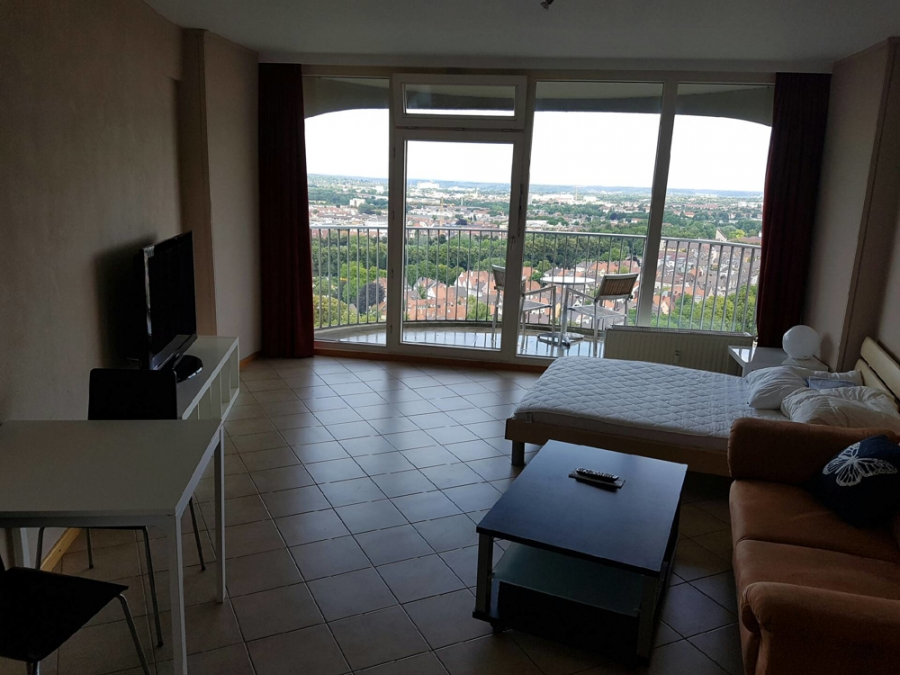 Bild - KNIPFER´S IMMOBILIENSCHÄTZE – HOTELTURM – Apartment zum Kauf!