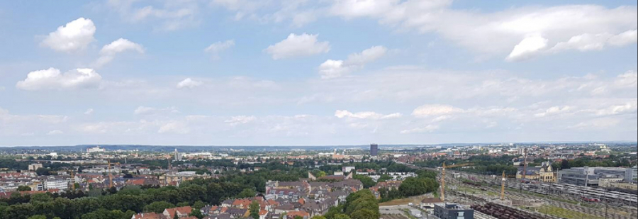 Bild - KNIPFER´S IMMOBILIENSCHÄTZE – HOTELTURM – Apartment zum Kauf!