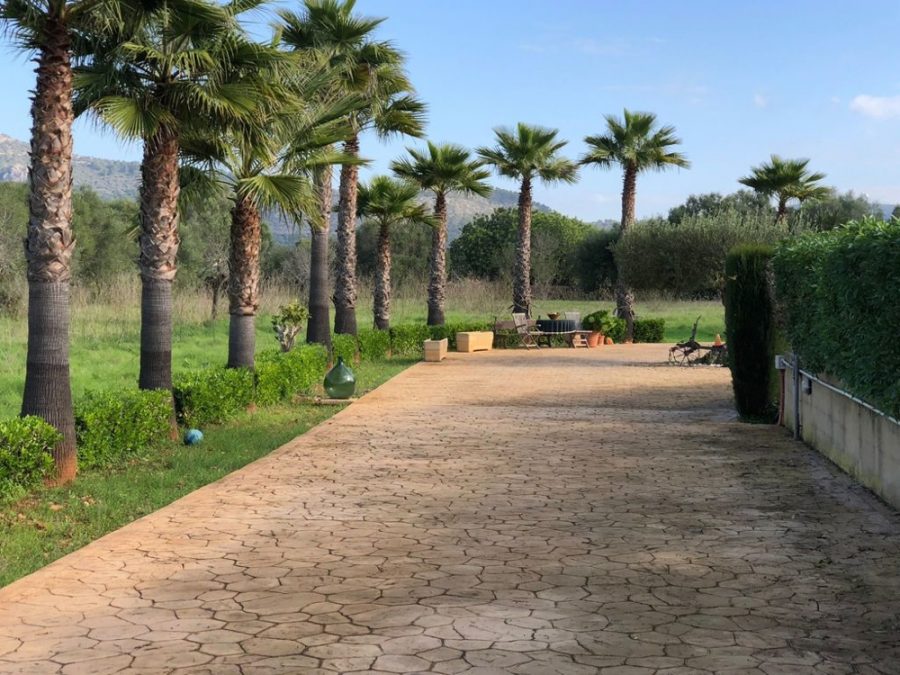 Bild - MALLORCA BROKER – Finca mit Pool und Gästehaus bei Llucmajor zum Kauf