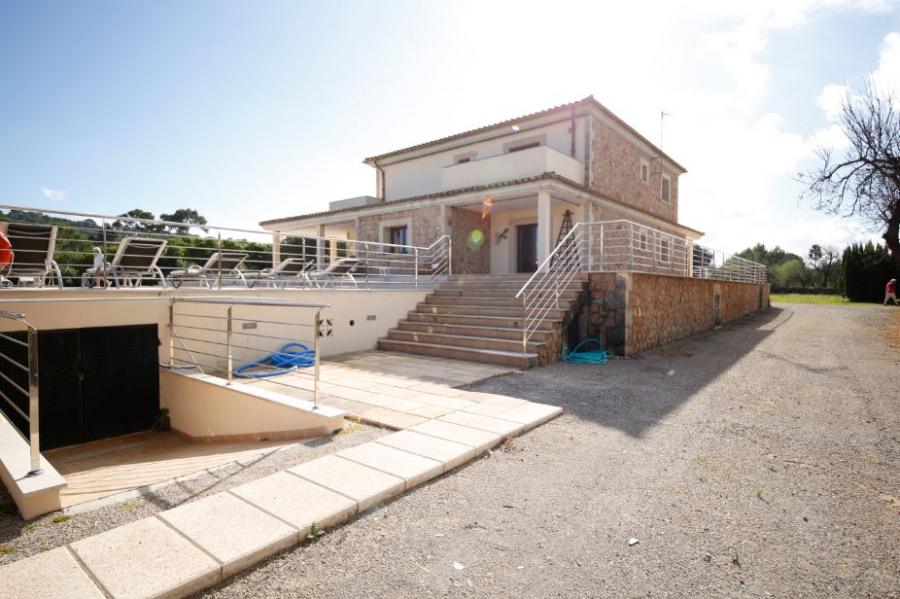 finca4 - KNIPFER IMMOBILIEN – Mallorca – Luxuriöse Finca mit Pool in Alcudia zum Kauf!