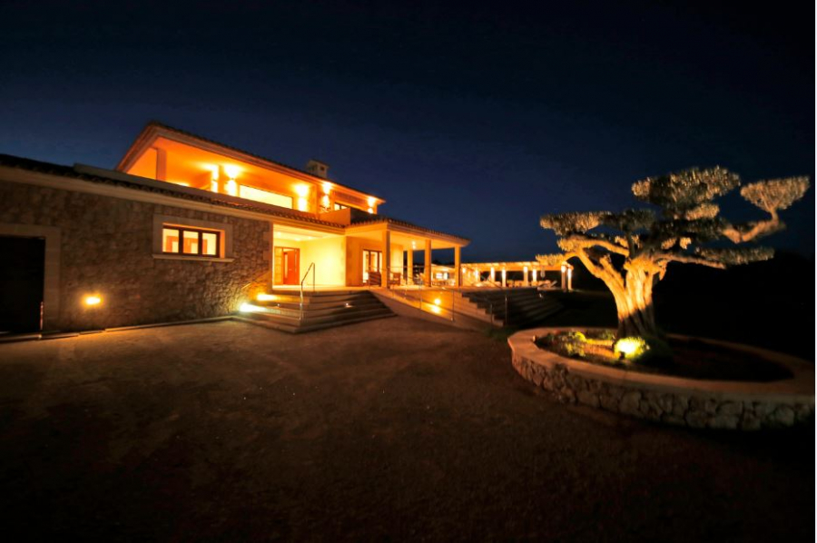 finca23 - KNIPFER IMMOBILIEN – Mallorca – Luxuriöse Finca mit Pool in Alcudia zum Kauf!