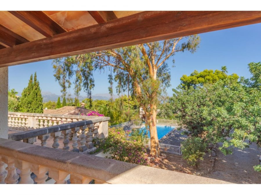 Bild - MALLORCA BROKER – Großzügiges Einfamilienhaus mit Pool in Bonaire zum Kauf