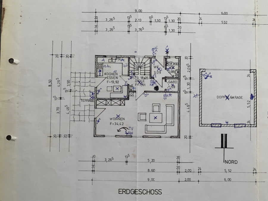 GR EG - KNIPFER`S IMMOBILIENSCHÄTZE – Großzügiges EFH mit Einliegerwohnung, Doppelgarage und tollem Garten