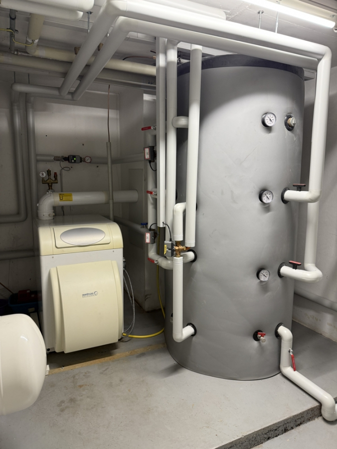 Bild - KNIPFER IMMOBILIEN Großzügige Villa mit Traumgarten, Dachterrasse & Einliegerwohnung in Thierhaupten