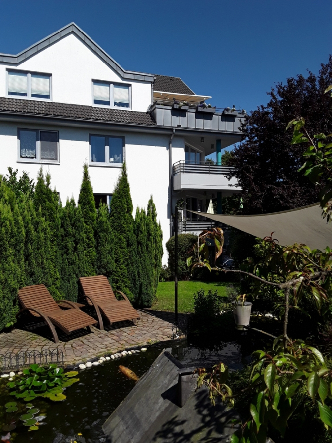 Bild - KNIPFER`S IMMOBILIENSCHÄTZE – Sehr gepflegtes Wohn- und Geschäftshaus in Brilon zum Kauf