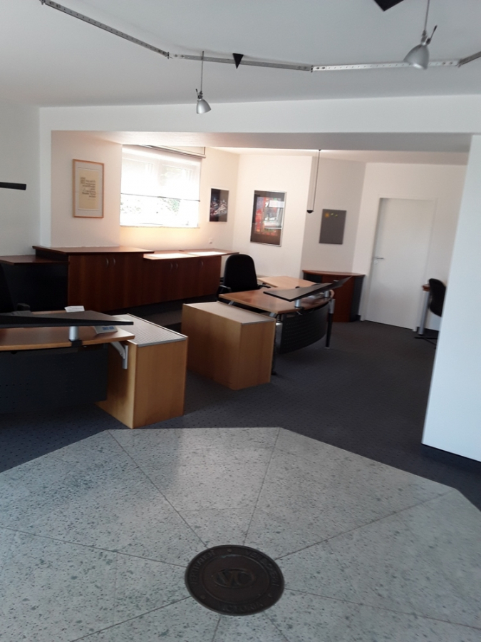 Bild - KNIPFER`S IMMOBILIENSCHÄTZE – Sehr gepflegtes Wohn- und Geschäftshaus in Brilon zum Kauf