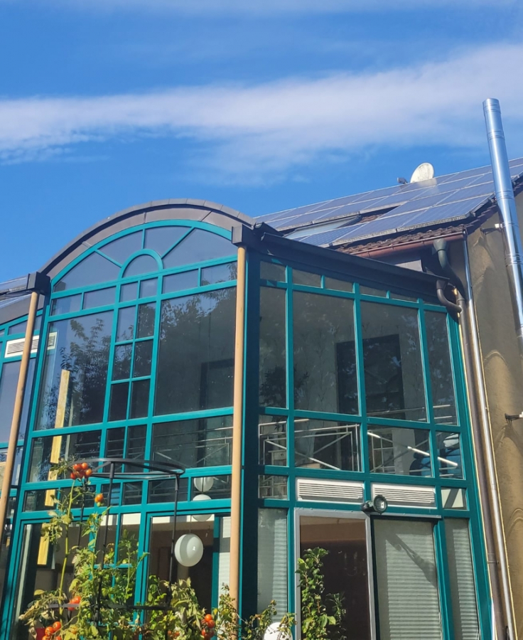 Bild - KNIPFER`S IMMOBILIENSCHÄTZE – Reiheneckhaus mit Wintergarten und Garage in Bonstetten zum Kauf