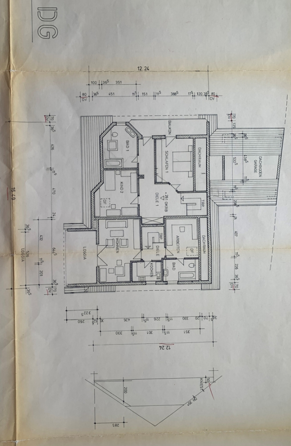 Grundriss DG - KNIPFER IMMOBILIEN – Exklusives Zweifamilienhaus in sehr ruhiger Wohnlage von Lützelburg zum Kauf