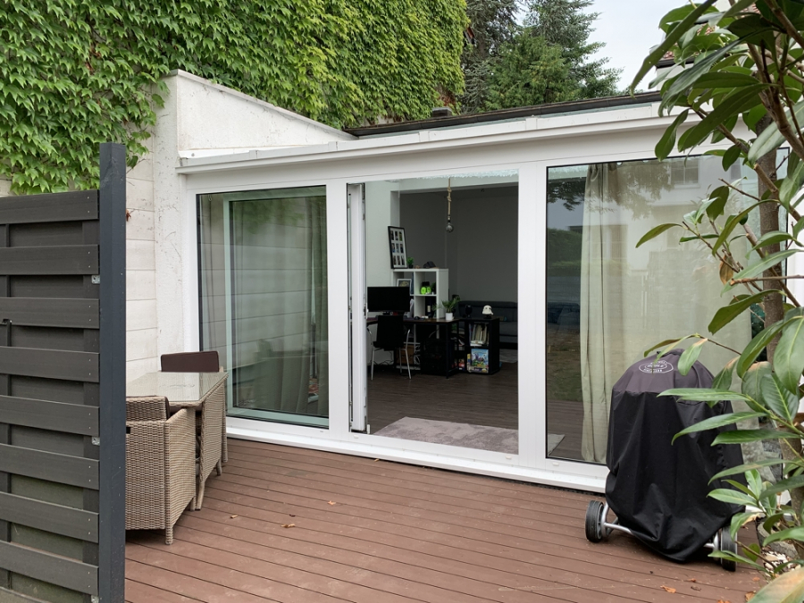 KNIPFER`S IMMOBILIENSCHÄTZE – Elegantes Gartenstudio in Augsburg-Haunstetten zum Kauf, 86161 Augsburg, Erdgeschosswohnung