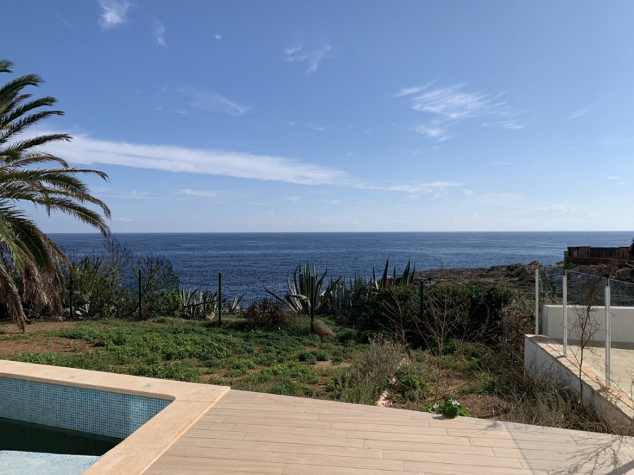Bild - Villa in 1. Meereslinie in Cala D´Or zum Kauf