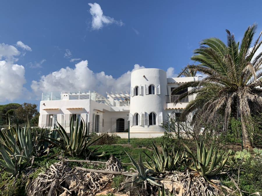 Bild - Villa in 1. Meereslinie in Cala D´Or zum Kauf