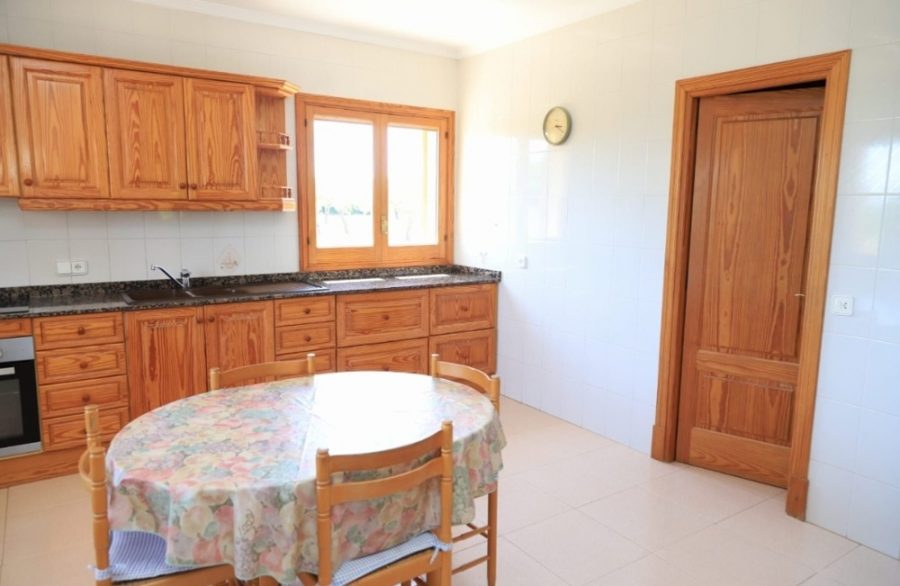 Bild - MALLORCA BROKER – Finca mit Pool und Obstplantage bei Palma zum Kauf