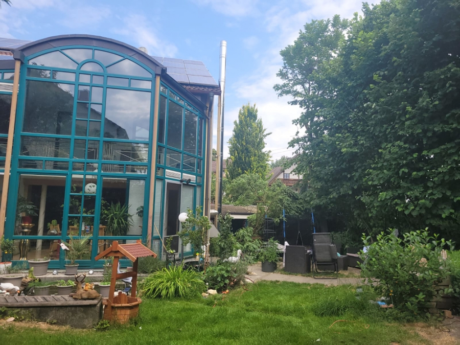 Bild - KNIPFER`S IMMOBILIENSCHÄTZE – Reiheneckhaus mit Wintergarten und Garage in Bonstetten zum Kauf