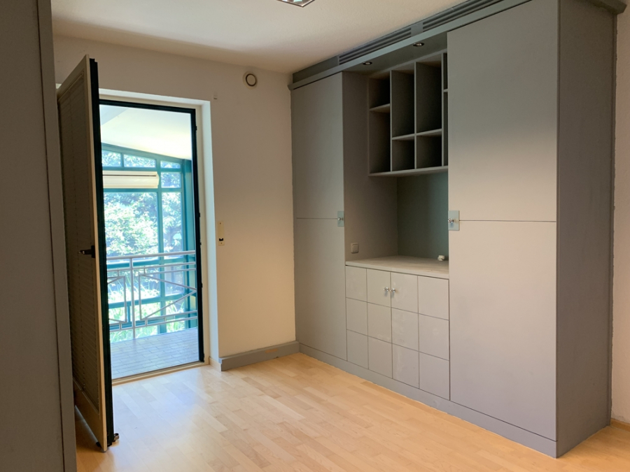 Bild - KNIPFER`S IMMOBILIENSCHÄTZE – Reiheneckhaus mit Wintergarten und Garage in Bonstetten zum Kauf