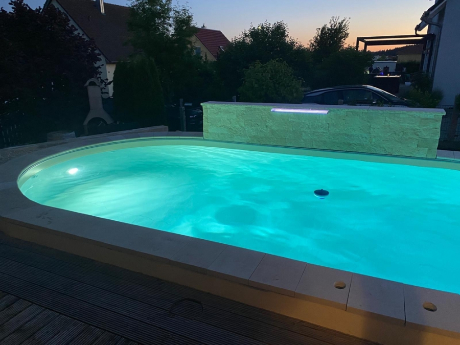 Bild - Luxus EFH mit Pool & XXL-Veranda in ruhiger Lage von Bonstetten