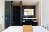KNIPFER IMMOBILIEN - Moderne Luxusvilla mit Meerblick, Infinity-Pool, 4 Schlafzimmer, Gästeapartment - Bild