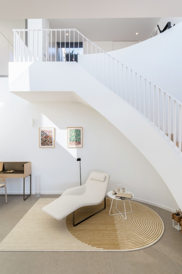 Bild - KNIPFER IMMOBILIEN – Moderne Luxusvilla mit Meerblick, Infinity-Pool, 4 Schlafzimmer, Gästeapartment