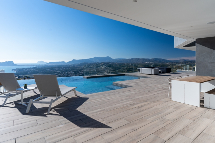 KNIPFER IMMOBILIEN – Moderne Luxusvilla mit Meerblick, Infinity-Pool, 4 Schlafzimmer, Gästeapartment, 03726 Cumbre del Sól (Spanien), Villa