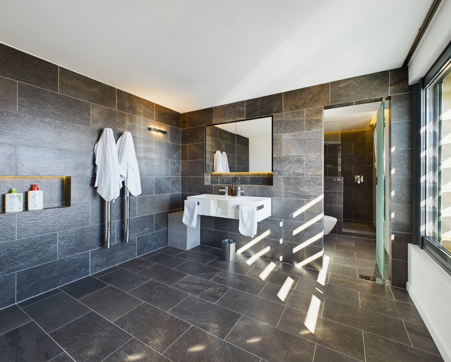 Bild - MALLORCA BROKER – Magischer Ausblick über Palma – Luxusvilla in Palma mit Pool und Dachterrasse