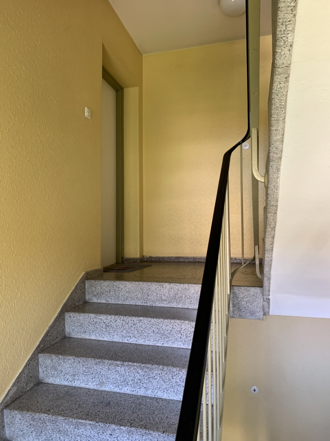 Bild - KNIPFER`S IMMOBILIENSCHÄTZE – Gepflegte 3 ZKB mit Südbalkon in Pasing zum Kauf