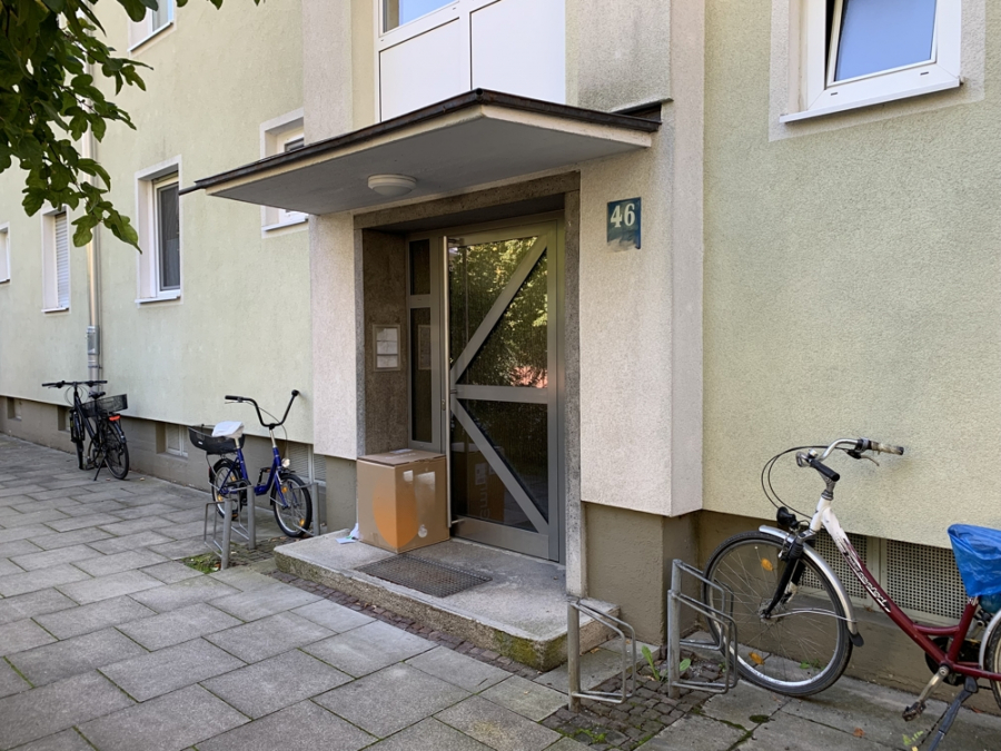 Bild - KNIPFER`S IMMOBILIENSCHÄTZE – Gepflegte 3 ZKB mit Südbalkon in Pasing zum Kauf