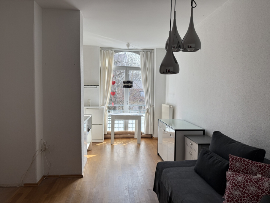 Bild - Altbau-Perle in Augsburg Innenstadt – Balkon, Aufzug & sofort bezugsfrei