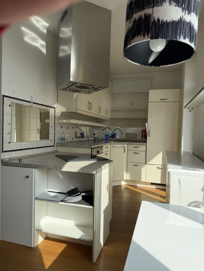 Bild - Altbau-Perle in Augsburg Innenstadt – Balkon, Aufzug & sofort bezugsfrei