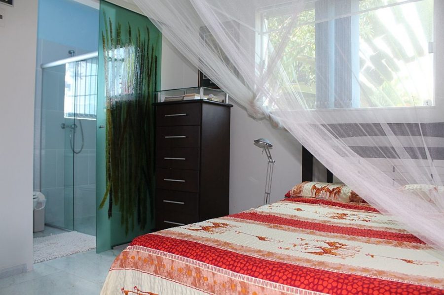 Bild - EXKLUSIVE VILLA DIREKT AM STRAND VON TABATINGA