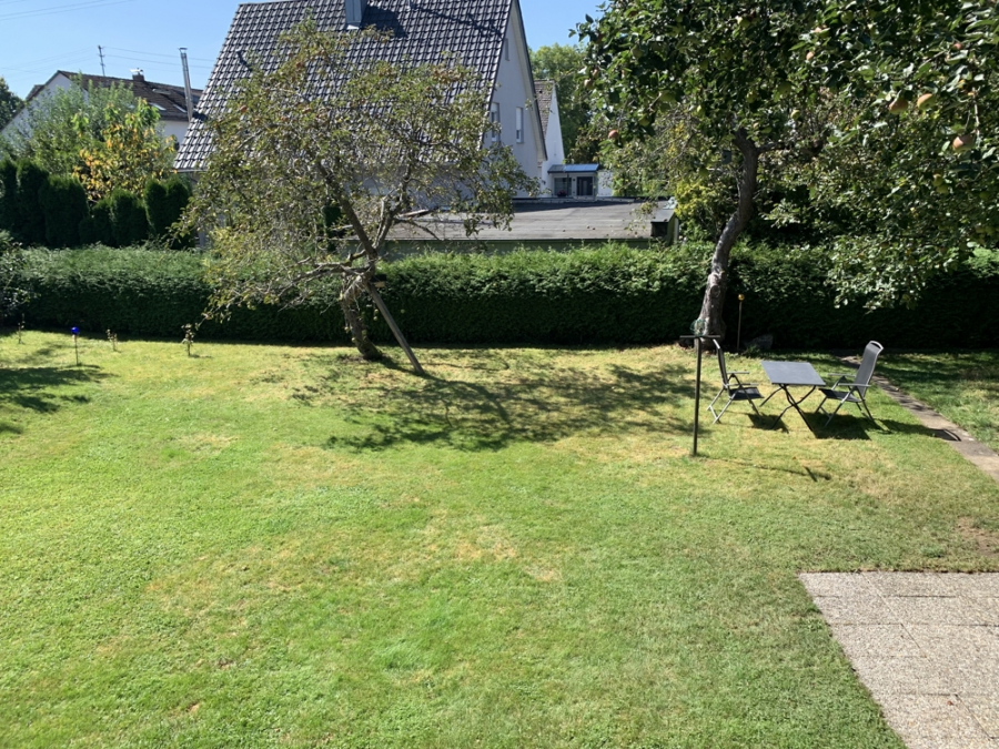 Bild - KNIPFER`S IMMOBILIENSCHÄTZE – TOP Lage – Einfamilienhaus mit Potenzial und tollem Garten in Diedorf