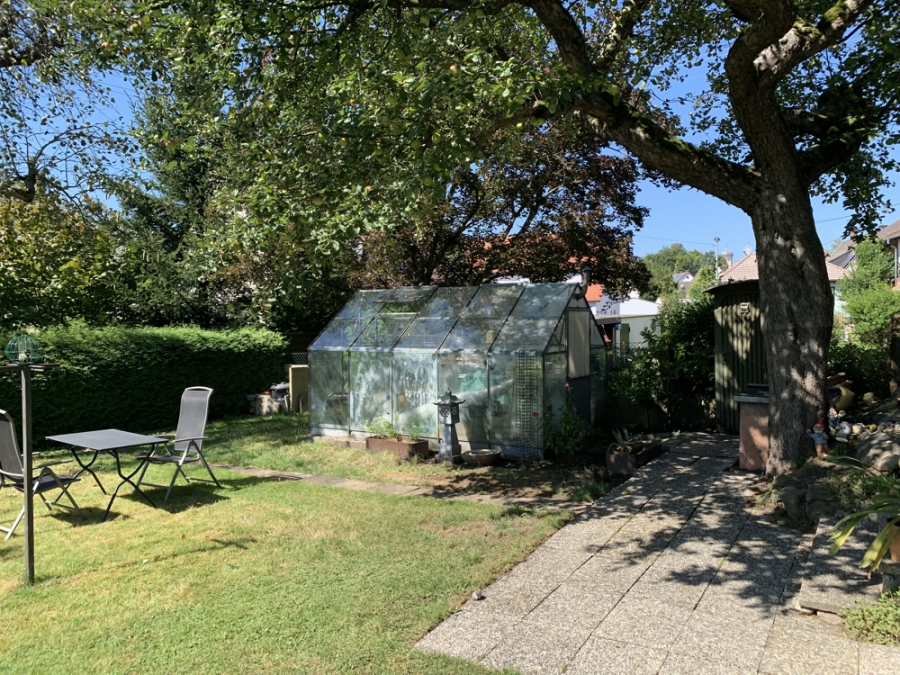 Bild - KNIPFER`S IMMOBILIENSCHÄTZE – TOP Lage – Einfamilienhaus mit Potenzial und tollem Garten in Diedorf