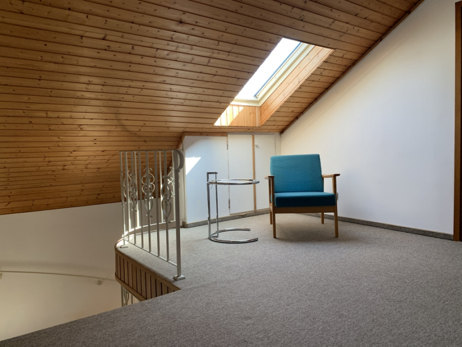 Bild - KNIPFER`S IMMOBILIENSCHÄTZE – TOP Lage – Einfamilienhaus mit Potenzial und tollem Garten in Diedorf