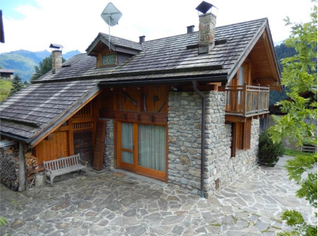 KNIPFER IMMOBILIEN – Rustikales Chalet im Trentino zum Kauf, 38024 Strombiano (Italien), Einfamilienhaus