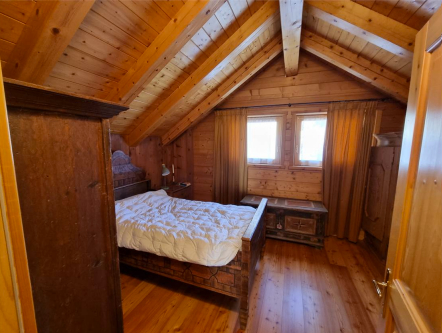 Bild - KNIPFER IMMOBILIEN – Rustikales Chalet im Trentino zum Kauf