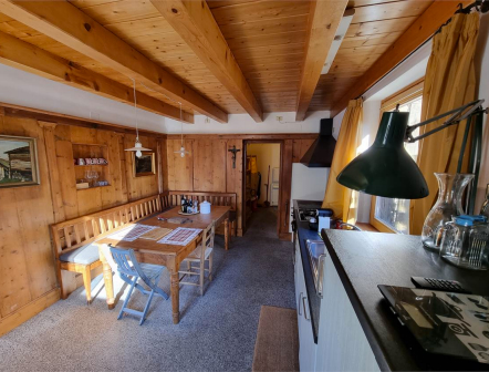 Bild - KNIPFER IMMOBILIEN – Rustikales Chalet im Trentino zum Kauf