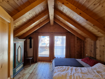 Bild - KNIPFER IMMOBILIEN – Rustikales Chalet im Trentino zum Kauf