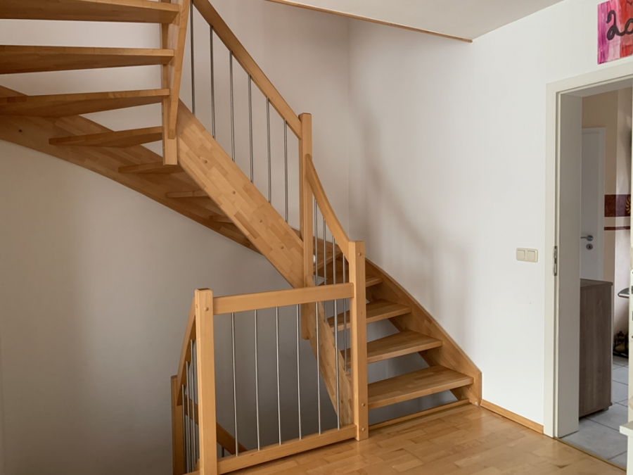 Bild - KNIPFER`S IMMOBILIENSCHÄTZE – Elegante DHH in absolut ruhiger Lage in Deubach zum Kauf!