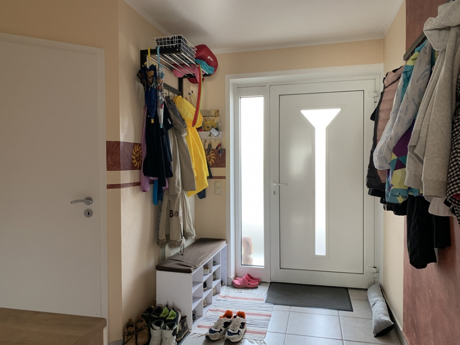 Bild - KNIPFER`S IMMOBILIENSCHÄTZE – Elegante DHH in absolut ruhiger Lage in Deubach zum Kauf!