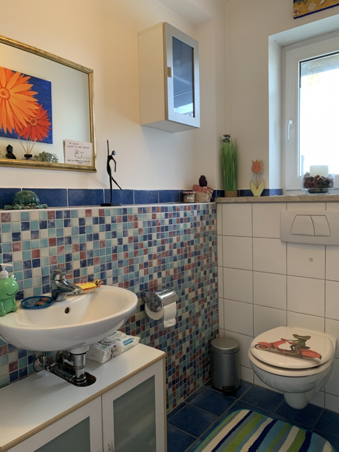 Bild - KNIPFER`S IMMOBILIENSCHÄTZE – Elegante DHH in absolut ruhiger Lage in Deubach zum Kauf!