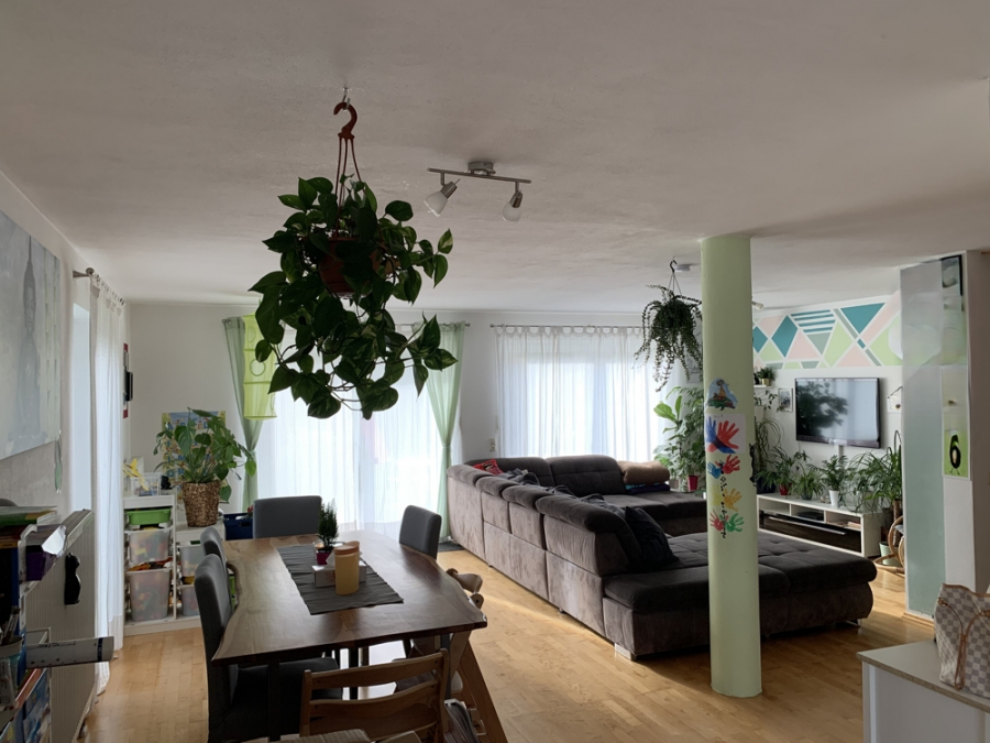 Bild - KNIPFER`S IMMOBILIENSCHÄTZE – Elegante DHH in absolut ruhiger Lage in Deubach zum Kauf!