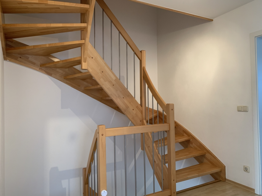 Bild - KNIPFER`S IMMOBILIENSCHÄTZE – Elegante DHH in absolut ruhiger Lage in Deubach zum Kauf!