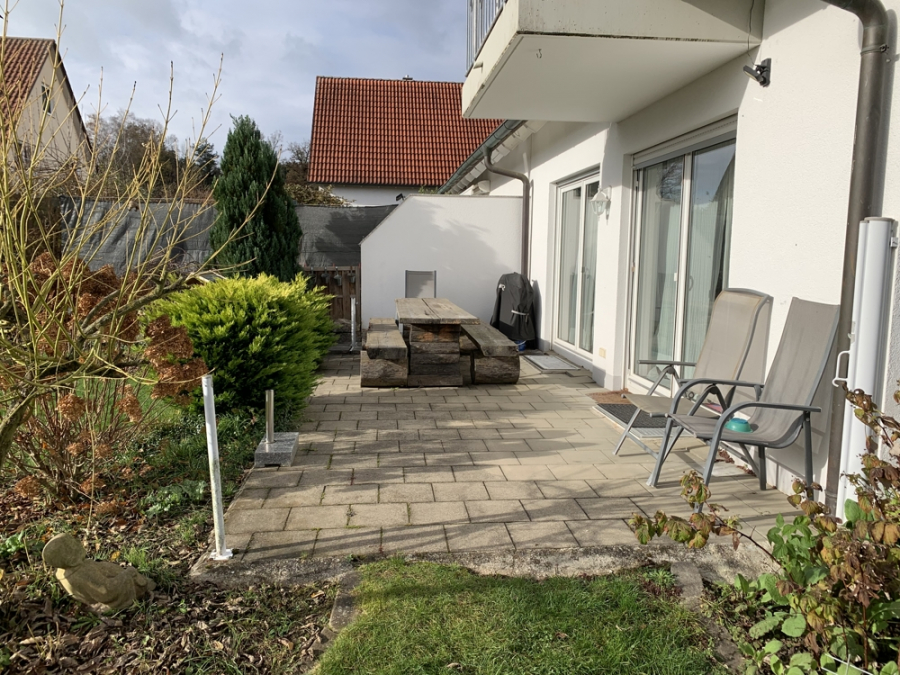 Bild - KNIPFER`S IMMOBILIENSCHÄTZE – Elegante DHH in absolut ruhiger Lage in Deubach zum Kauf!