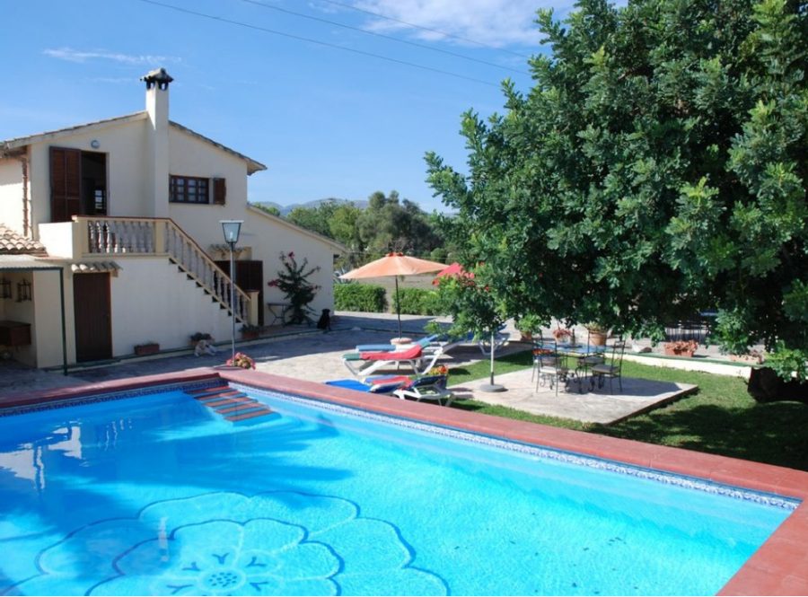 MALLORCA BROKER – Finca mit Pool und Einliegerwohnung in Pollenca zum Kauf, 07460 Pollença (Spanien), Einfamilienhaus