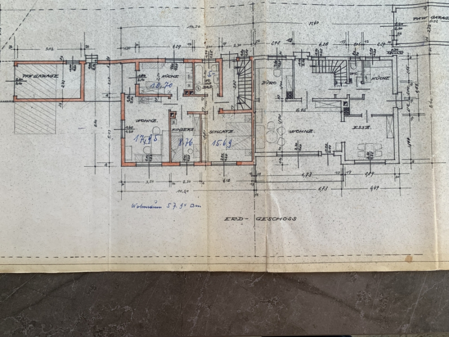 Grundriss EG - KNIPFER`S IMMOBILIENSCHÄTZE – Renovierungsbedürftiges Zweifamilienhaus in Augsburg-Hochzoll zum Kauf