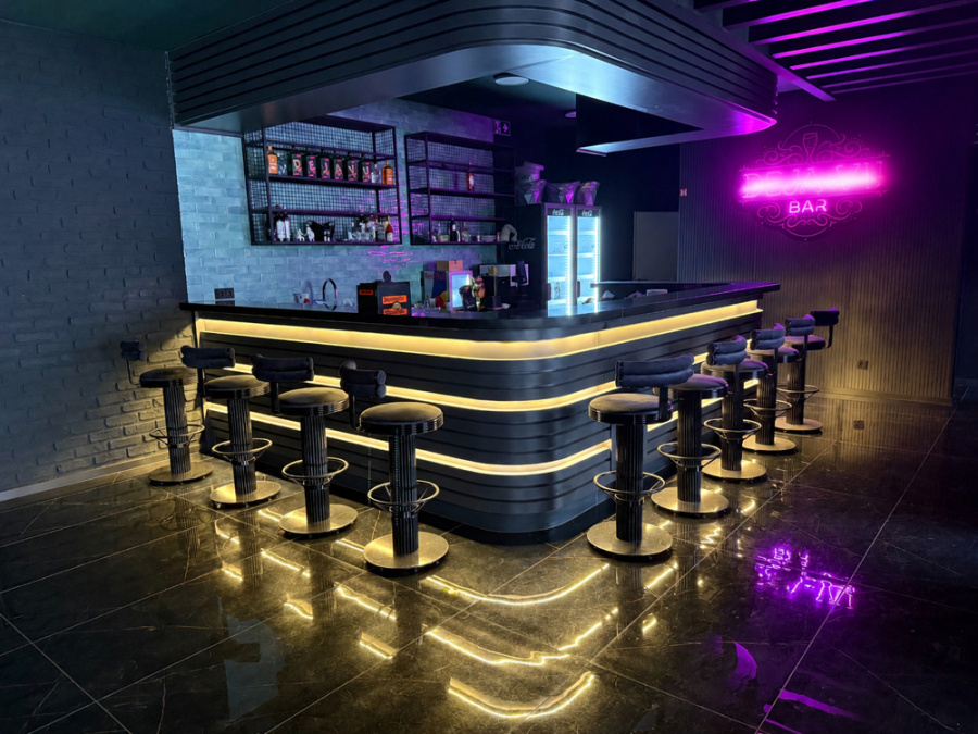 Top-Kapitalanlage: Moderne Bar mit ca. 8 % Rendite & Pächter, 86154 Augsburg, Bar