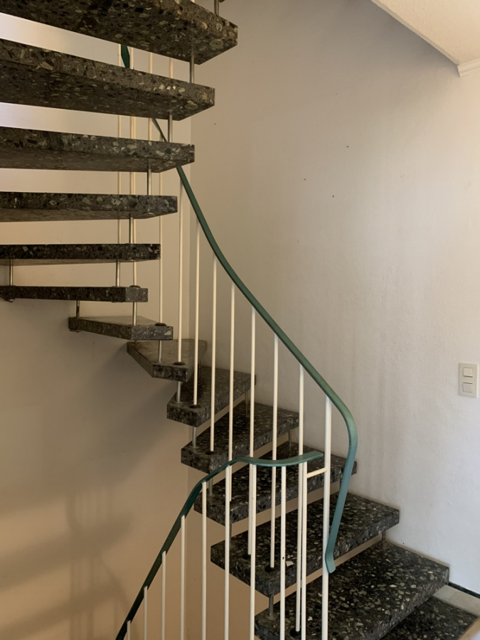 Bild - WOW-Haus! Reiheneckhaus mit XXL-Wintergarten & Galerie in Bonstetten