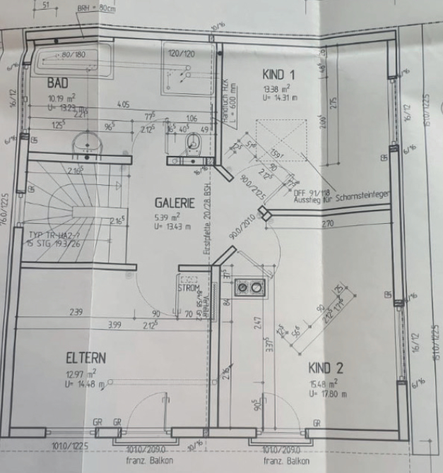 GR OG - KNIPFER`S IMMOBILIENSCHÄTZR – Hochwertige DHH in Bergkirchen – Ruhige Lage mit Bachlauf