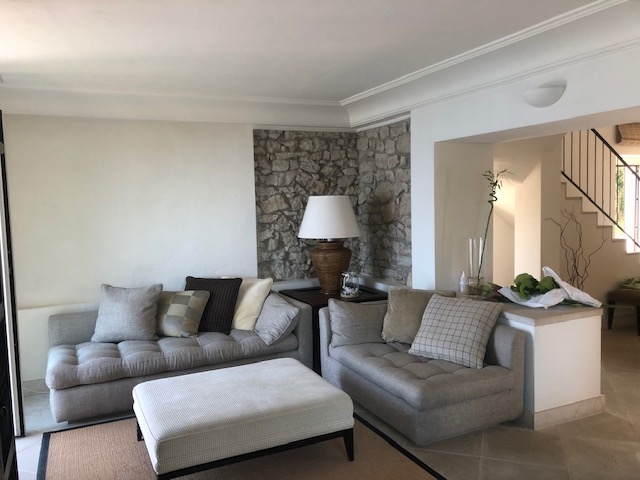 Bild - VILLA MIT POOL UND PANORAMABLICK ÜBER DEN GARDASSE IN TORRI DEL BENACO!