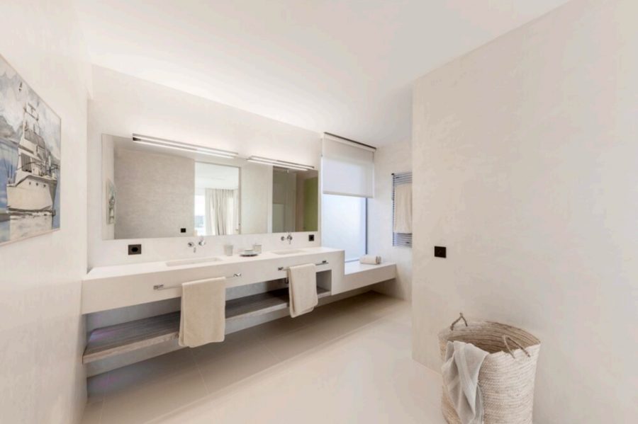 Bild - IBIZA – LUXUSVILLA MIT MEERBLICK – INFINTYPOOL – SPA – GYM